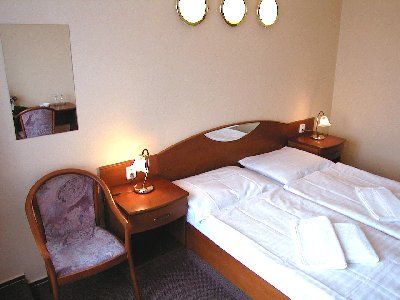 Hotel U Hvezdy Praag Buitenkant foto